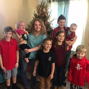 Meet your Posher, Nancy